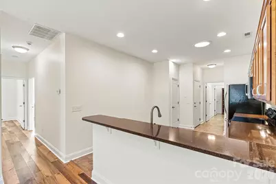 823 Wynnshire Drive #B, Hickory, NC 28601 - Photo 17