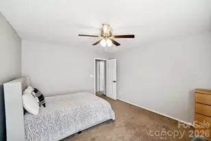 3902 Larkhaven Village Dr, Charlotte, NC 28215 - Photo 21