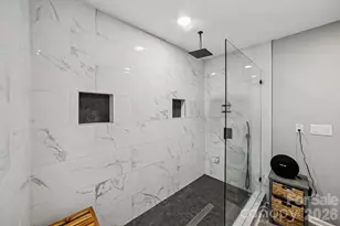 3902 Larkhaven Village Dr, Charlotte, NC 28215 - Photo 13