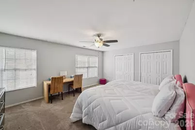 3902 Larkhaven Village Drive, Charlotte, NC 28215 - Photo 15