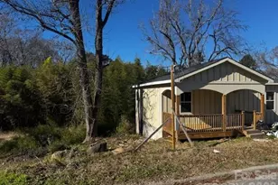 38 Poplar St, Great Falls, SC 29055 - Photo 5