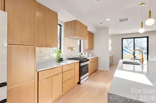 1637 Umstead St, Charlotte, NC 28205 - Photo 11