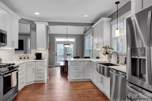 17207 Shadow Bark Dr, Cornelius, NC 28031 - Photo 5