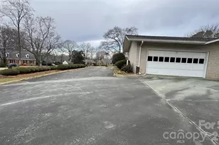 938 Sandswood Dr, Gastonia, NC 28054 - Photo 5