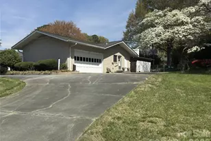 938 Sandswood Dr, Gastonia, NC 28054 - Photo 9