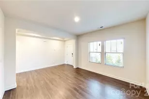 4500 Collingham Dr, Charlotte, NC 28273 - Photo 3