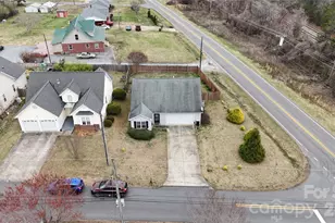 90 Elm St, Morganton, NC 28655 - Photo 1