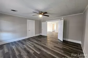 1126 S Fulton St, Salisbury, NC 28144 - Photo 7