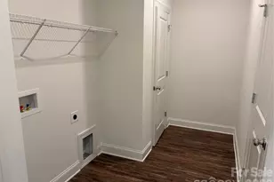 605 E Hartford Ave, Bessemer City, NC 28016 - Photo 13