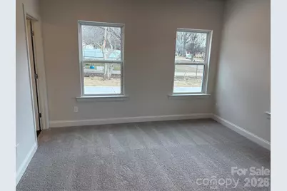 605 E Hartford Avenue, Bessemer City, NC 28016 - Photo 7