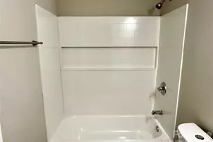 411 W 10th St, Kannapolis, NC 28081 - Photo 23