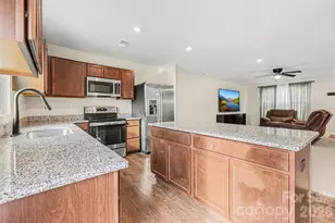 215 Browband St, Troutman, NC 28166 - Photo 3