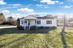 4748 Hickory Grove Rd, Mount Holly, NC 28120 - Photo 1