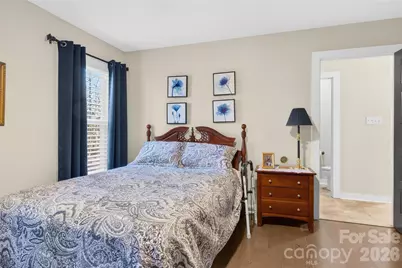 364 N Oakwood Drive, Statesville, NC 28677 - Photo 19