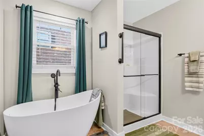 364 N Oakwood Drive, Statesville, NC 28677 - Photo 23