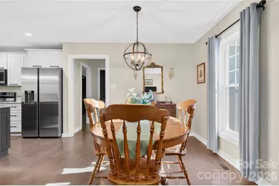 364 N Oakwood Drive, Statesville, NC 28677 - Photo 11