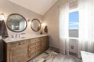 20732 Eastpoint Dr, Cornelius, NC 28031 - Photo 23