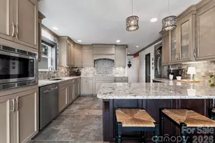 20732 Eastpoint Dr, Cornelius, NC 28031 - Photo 9