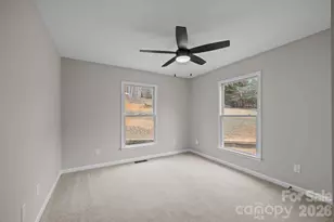 136 Little Cove Creek Dr, Saluda, NC 28773 - Photo 29