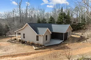 136 Little Cove Creek Dr, Saluda, NC 28773 - Photo 33