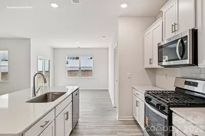 471 Dazzle Loop, Newton, NC 28658 - Photo 9