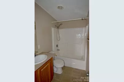 73 Walton Place Drive, Marion, NC 28752 - Photo 9