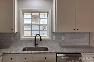 131 Portman Ln, Statesville, NC 28625 - Photo 7