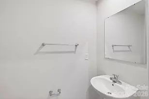 5018 Merwyn Ave, Charlotte, NC 28215 - Photo 13