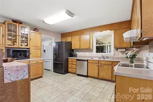125 Southwood Park Rd, Mooresville, NC 28117 - Photo 13