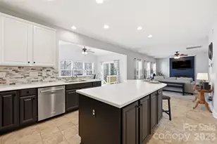 9759 Brandybuck Dr, Charlotte, NC 28269 - Photo 7