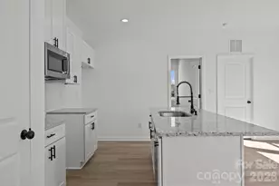 111 E Earnhardt St, Salisbury, NC 28144 - Photo 19