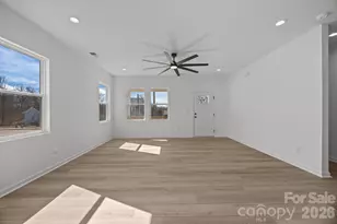 109 E Earnhardt St, Salisbury, NC 28144 - Photo 9