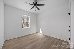 109 E Earnhardt St, Salisbury, NC 28144 - Photo 25