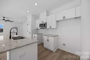 109 E Earnhardt St, Salisbury, NC 28144 - Photo 17