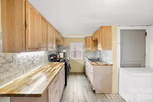 38 Pisgah View Rd, Asheville, NC 28806 - Photo 9