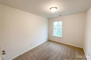 4773 Craigmoss Ln, Charlotte, NC 28278 - Photo 13