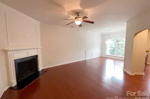 4773 Craigmoss Ln, Charlotte, NC 28278 - Photo 9