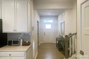 3163 Streamside Dr, Davidson, NC 28036 - Photo 3