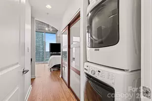 210 N Church St, Charlotte, NC 28202 - Photo 29