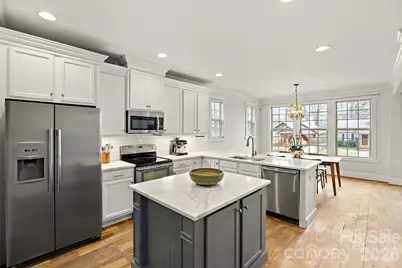 2325 Barry Street, Charlotte, NC 28205 - Photo 13