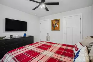 4217 Jones Crk Ln, Charlotte, NC 28215 - Photo 17