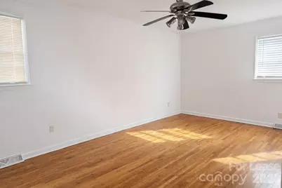 4131 Woodgreen Terrace, Charlotte, NC 28205 - Photo 11