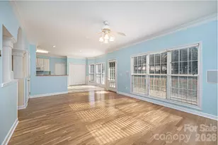 5045 Old River Dr, Hickory, NC 28602 - Photo 5