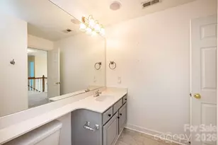 5045 Old River Dr, Hickory, NC 28602 - Photo 23