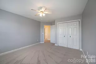 5045 Old River Dr, Hickory, NC 28602 - Photo 23