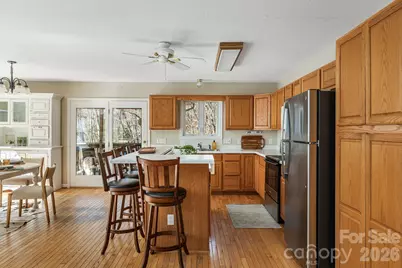 269 Woodstock Drive, Burnsville, NC 28714 - Photo 11