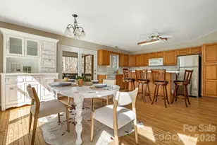 269 Woodstock Dr, Burnsville, NC 28714 - Photo 9