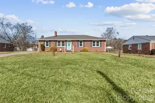 106 Abell St, Chester, SC 29706 - Photo 1