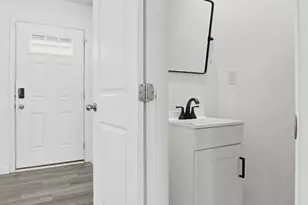 121 Crownpiece St, Troutman, NC 28166 - Photo 9