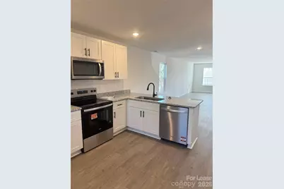 800 28th Street SW, Hickory, NC 28602 - Photo 3